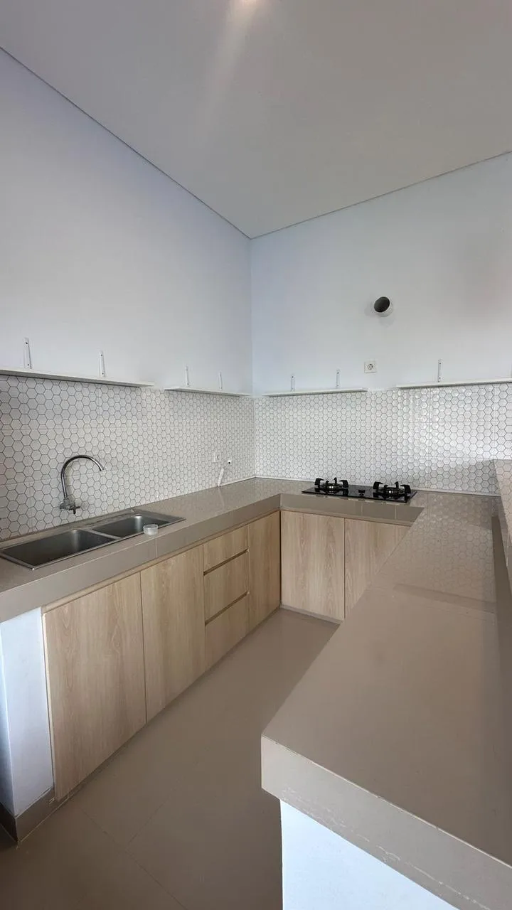 MODERN 2BR VILLA NEAR SESEH BEACH — image 3