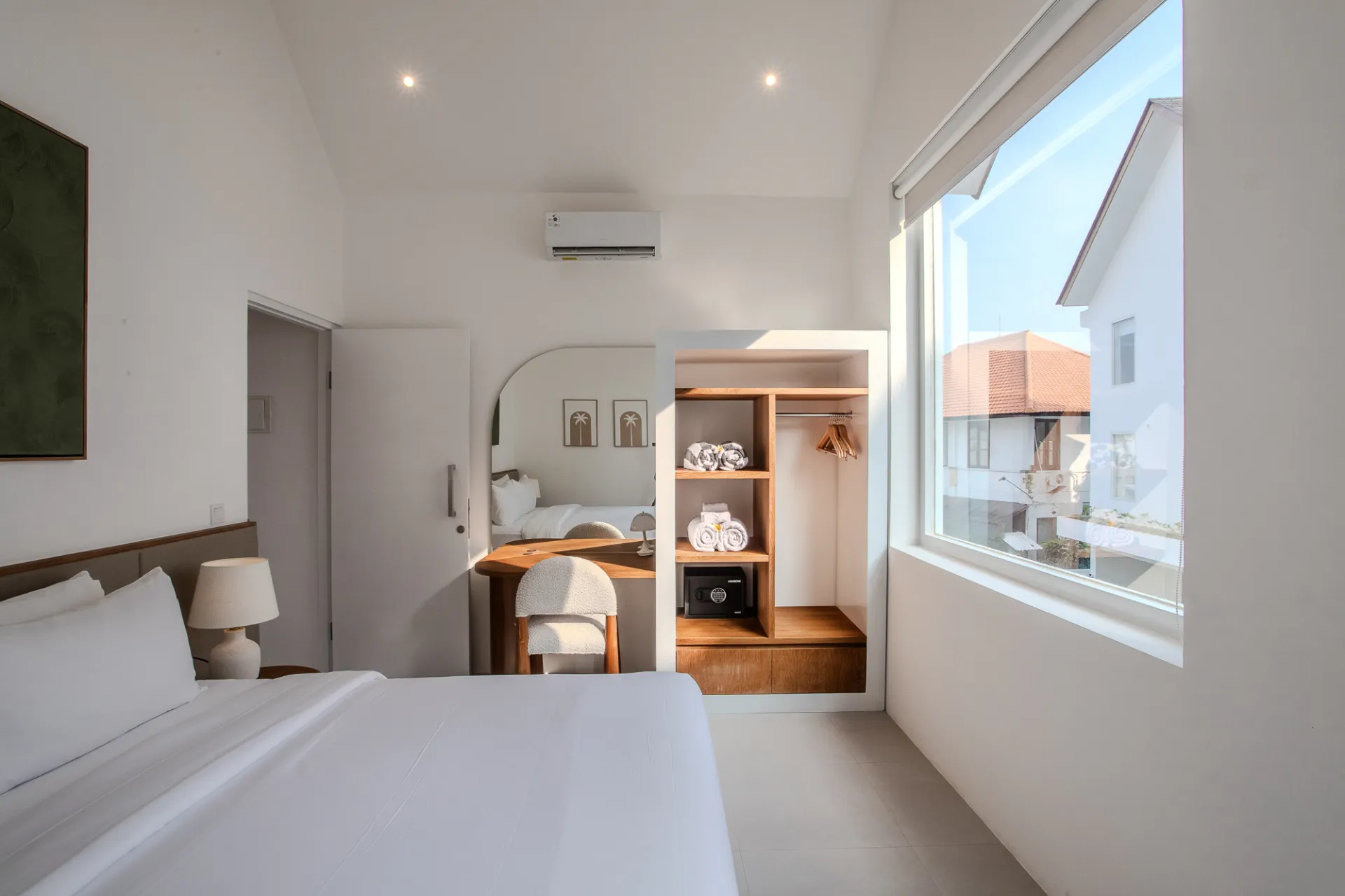 Modern 2 Bedrooms Villa in Cemagi — image 1