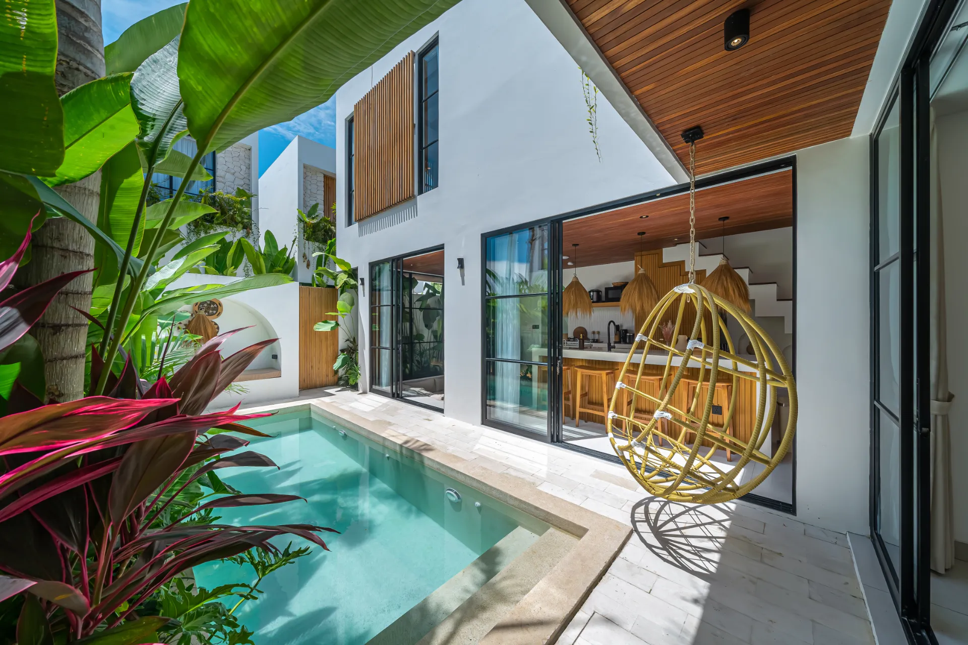 Villa Savani - Brand New Modern Tropical 3-Bedroom Villa in Cemagi! — image 3
