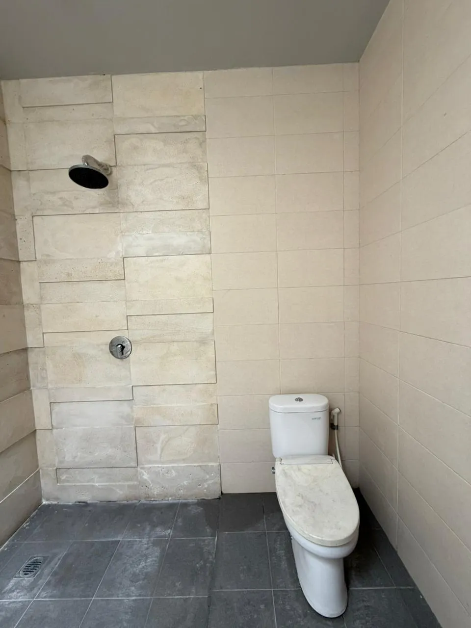 DO 479- FOR RENT MINIMALISH VILLA IN KEROBOKAN RAYA CANGGU — image 4