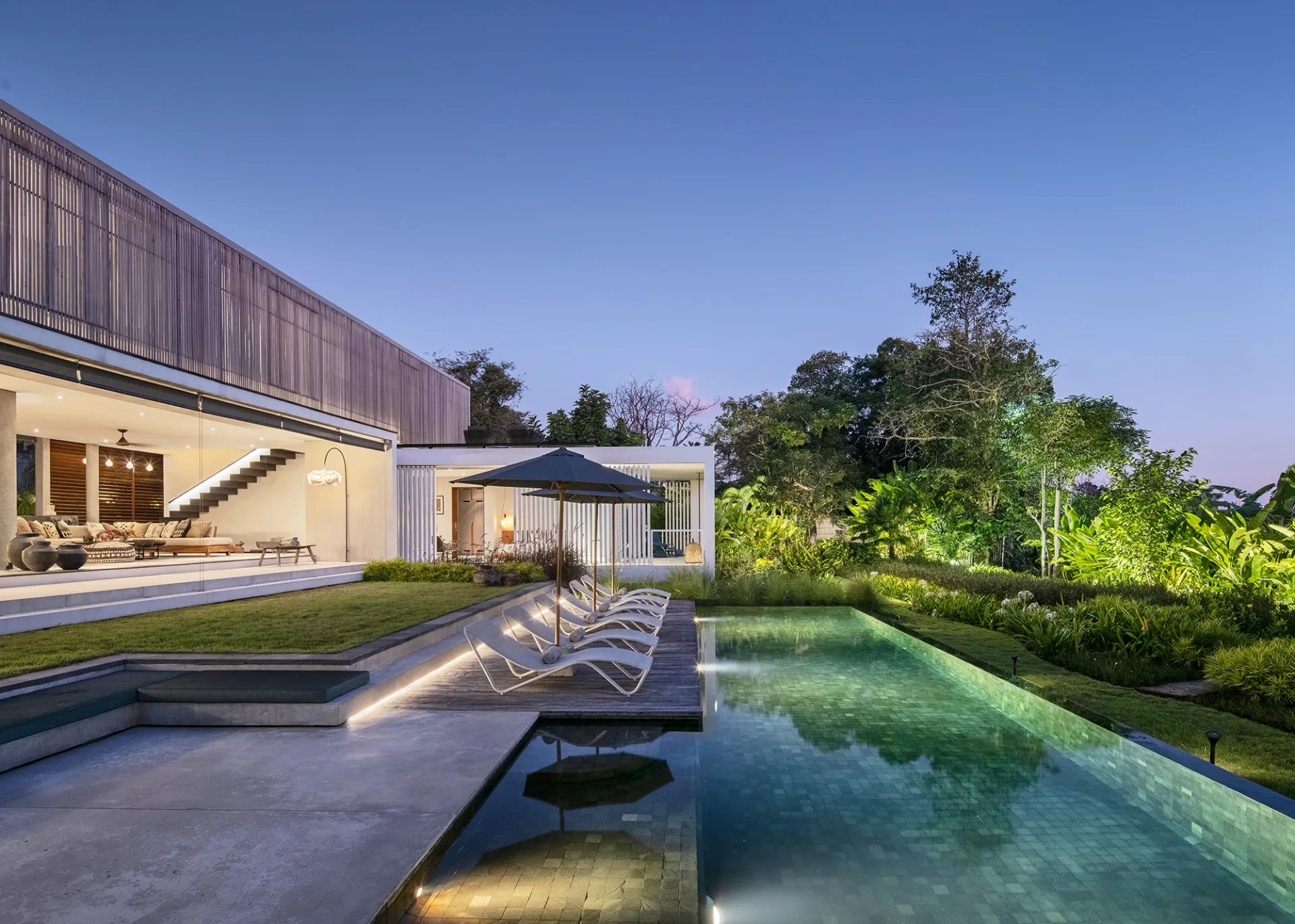 La Maison d'Ulysse - Luxury 4-Bedroom Villa with Pool in Canggu
