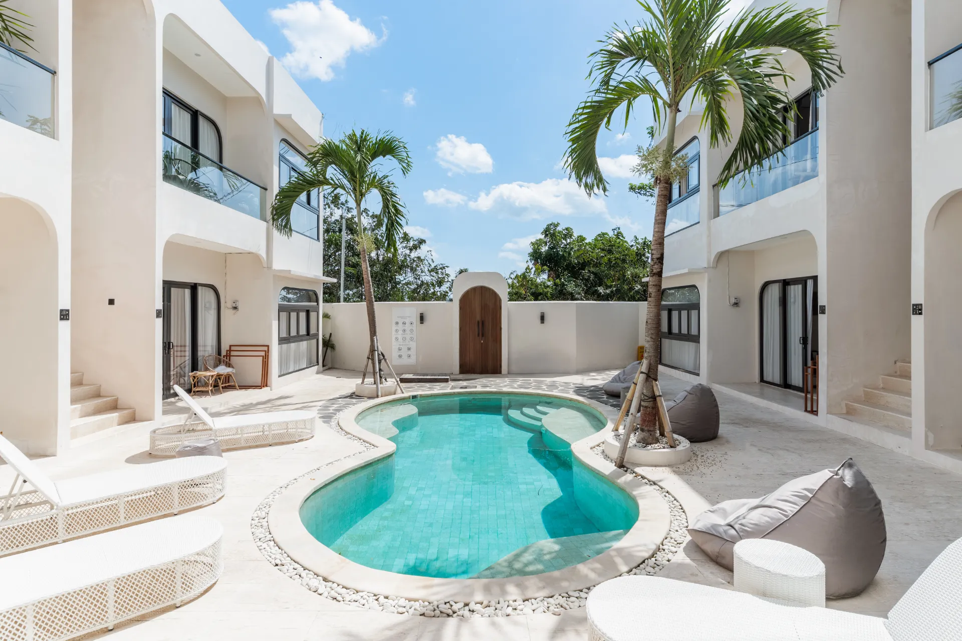 Balangan Beach Apartment — image 1
