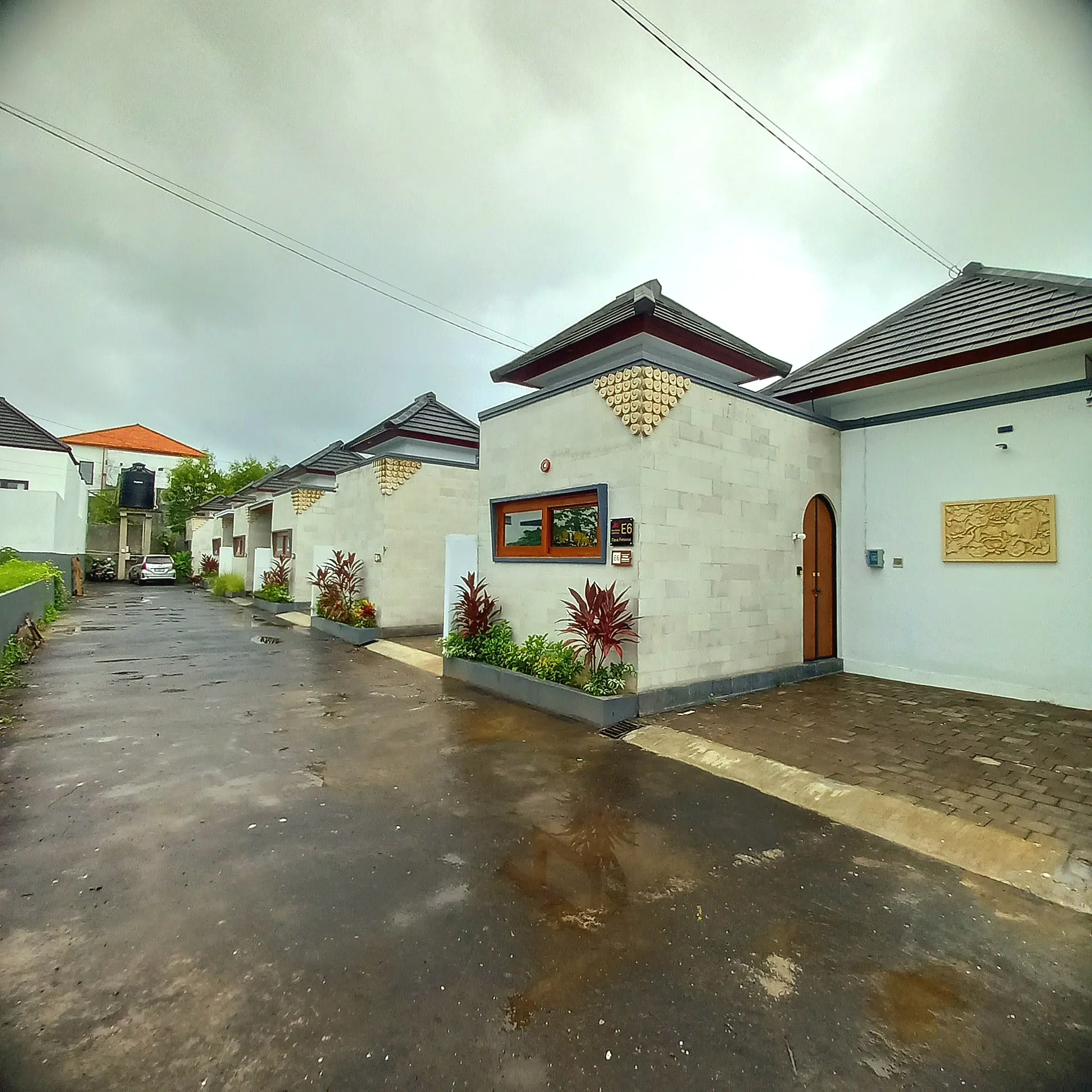 Villa Uluwatu with private pool 2 bedrooms - Casa Feronia E6 — image 1