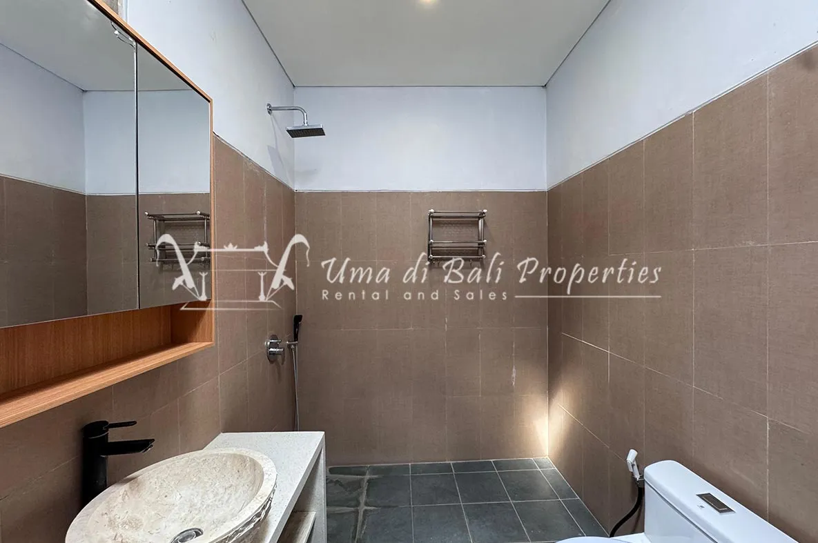 Brand New 3BR Villa with Big Garden at Canggu | IP 859 — image 4