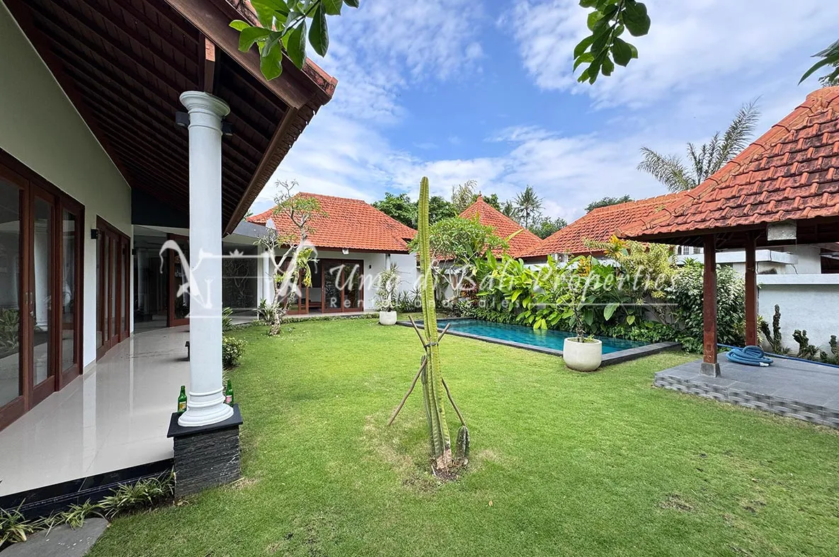 Brand New 3BR Villa with Big Garden at Canggu | IP 859 — image 3