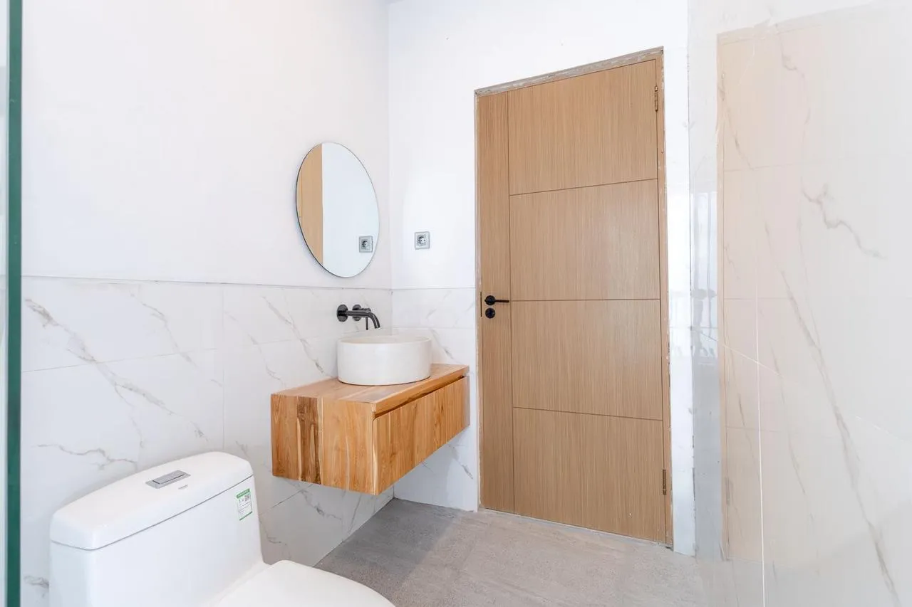 Stylish Hidden Minimalist Villa in Central Seminyak | Casalatara — image 2