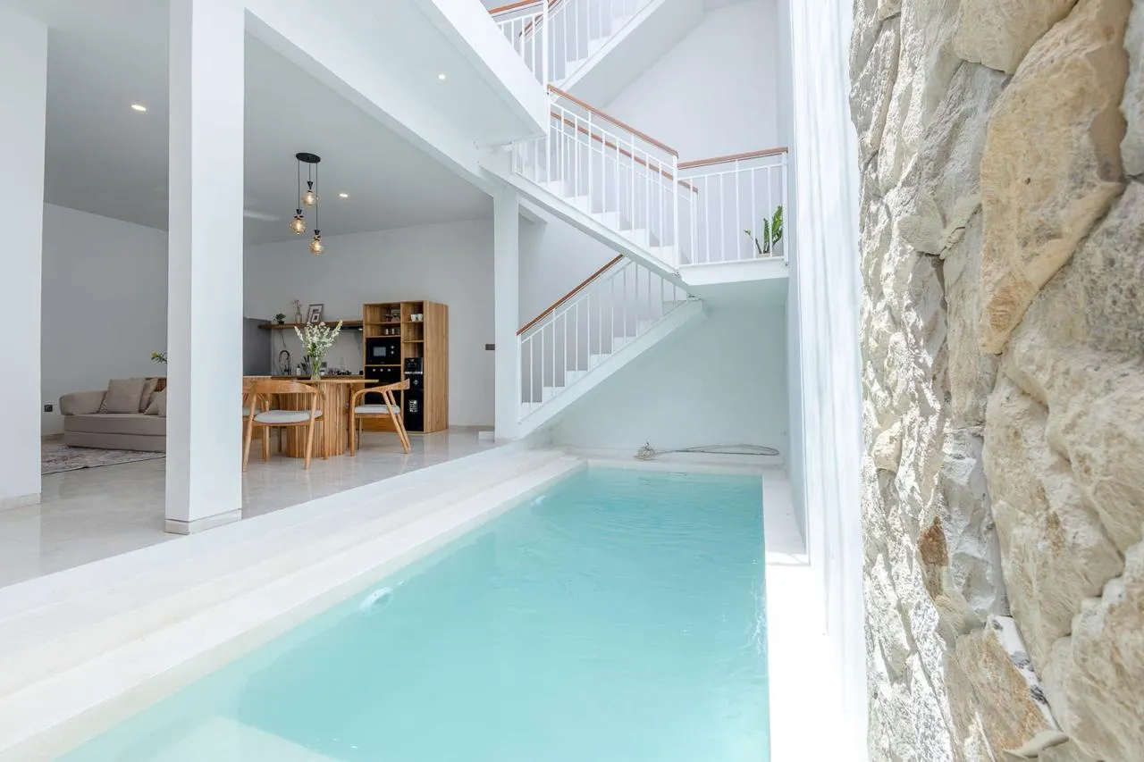 Stylish Hidden Minimalist Villa in Central Seminyak | Casalatara