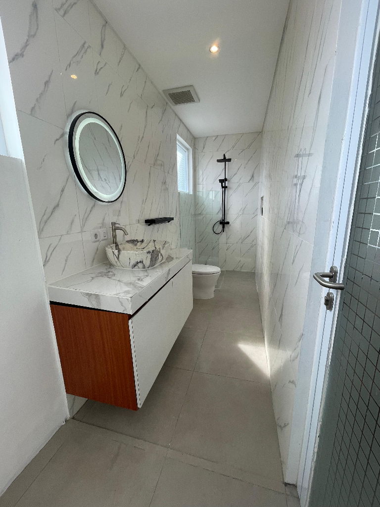Brand New 4BR Villa Near Pantai Lima & Seseh Beach — image 2