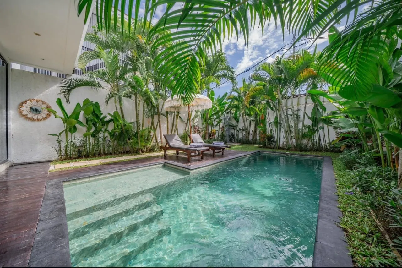 Villa For Rent 3 Bed In Berawa Tibubeneng Bali PO-3931 — image 4