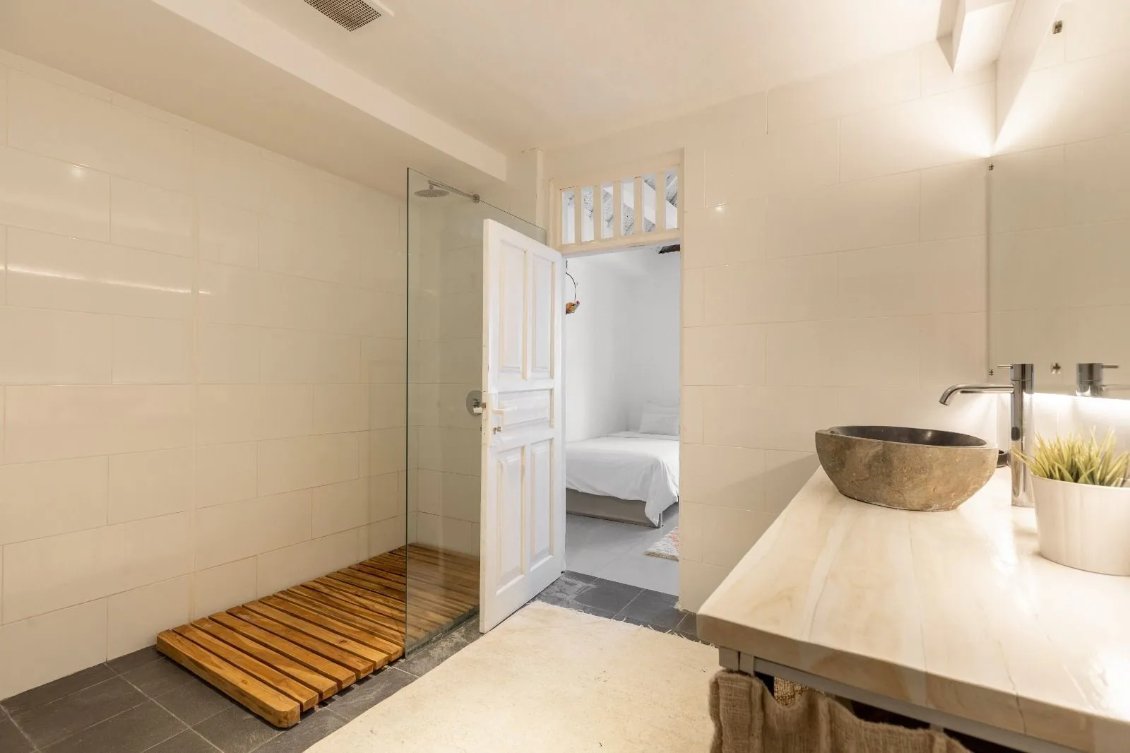 Villa For Rent 2 Bed In Umalas Kerobokan Bali LU-3935 — image 2