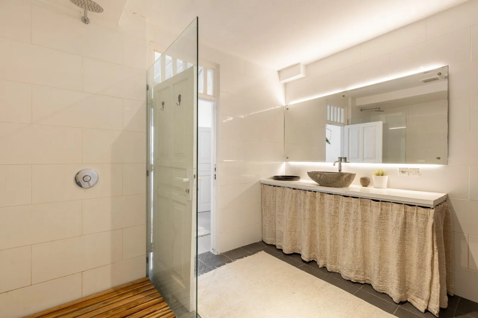 Villa For Rent 2 Bed In Umalas Kerobokan Bali LU-3935 — image 1