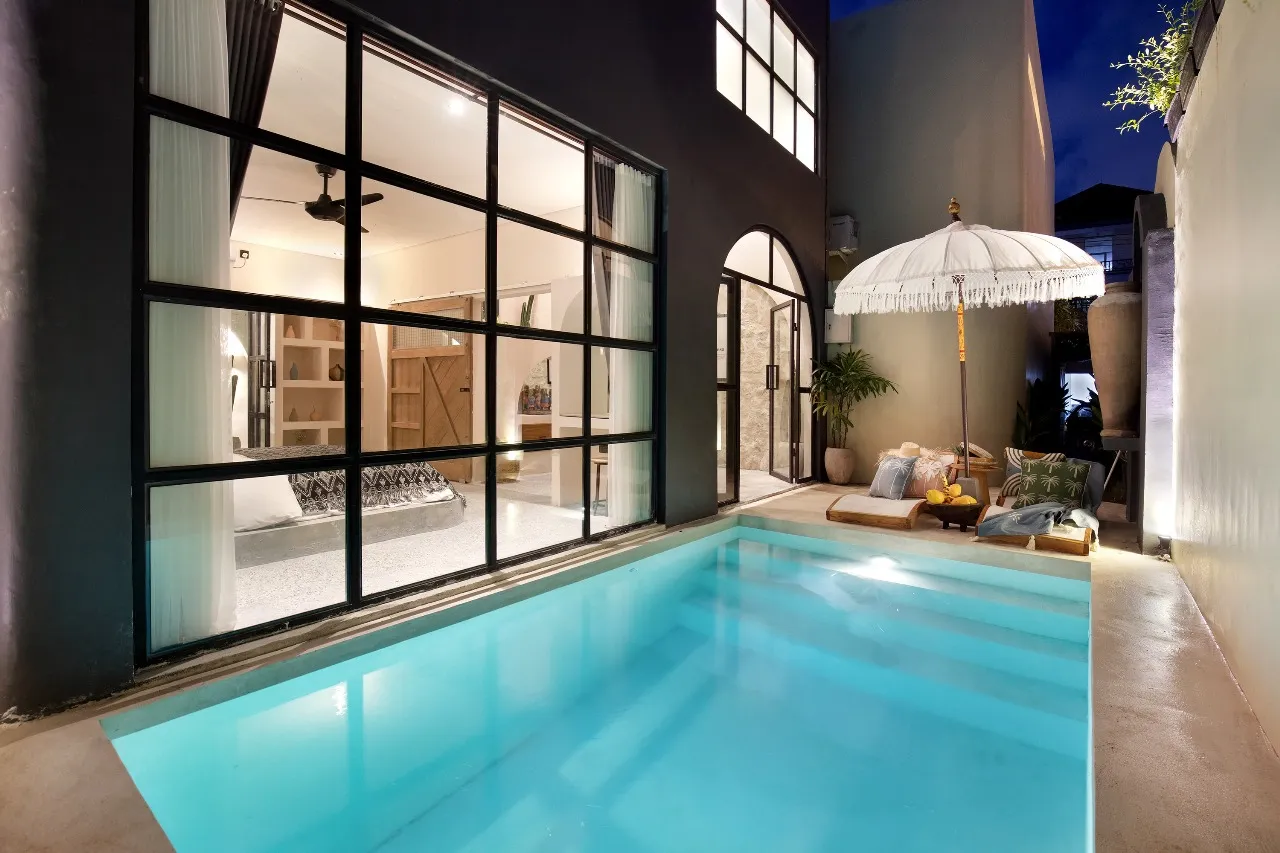 Seminyak – Stylish 1-Bedroom Villa with Private Pool in Kerobokan — image 1
