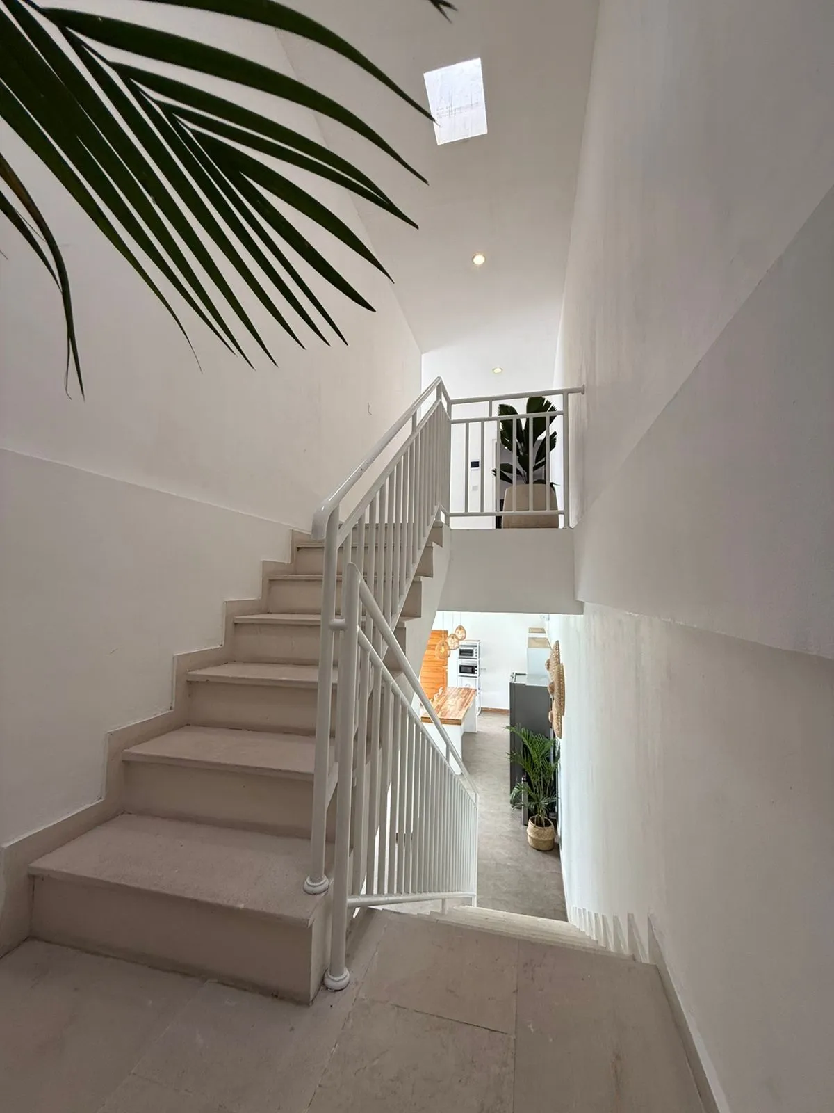 Villa For Rent 5 Bed In KerobokanBadung Bali LU-3937 — image 3