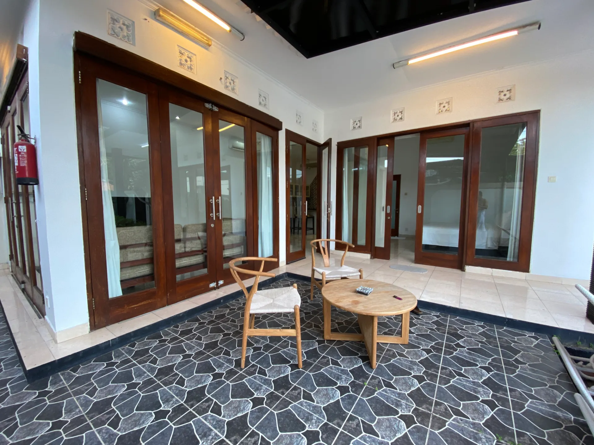 2BR Villa - Kerobokan - fully furnished — image 3