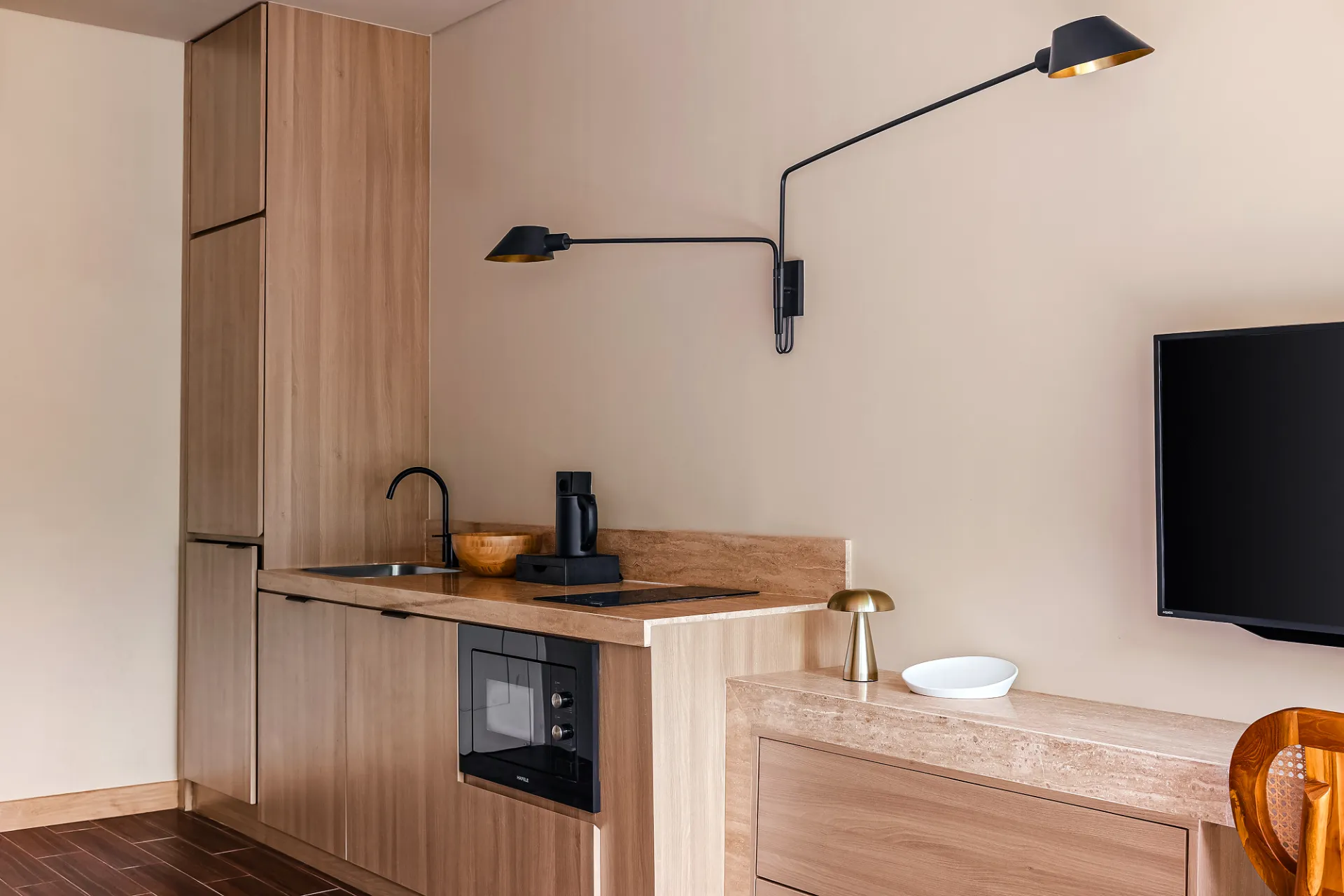 Studio Apartment in the Heart of Berawa — image 4