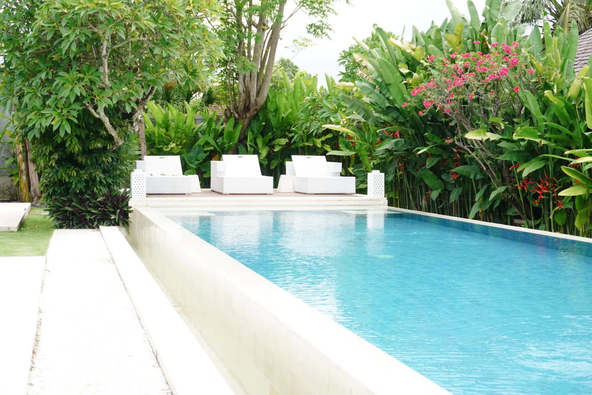 2BD Entrepreneurial Living Space with Huge Pool and Garden in Seseh - ML1A — image 1