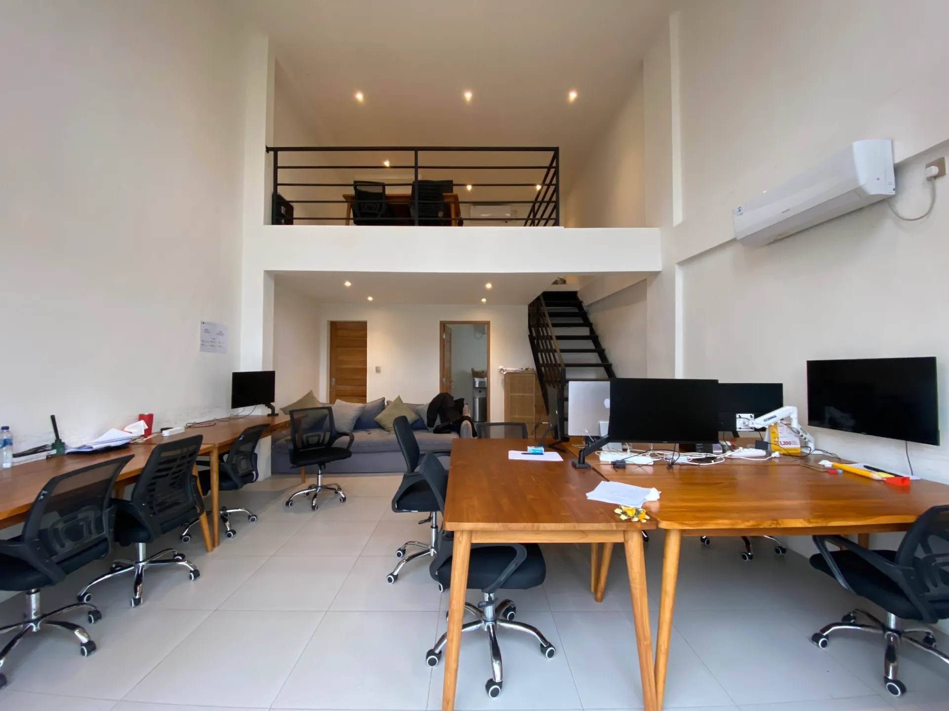 Office Space - Cemagi
