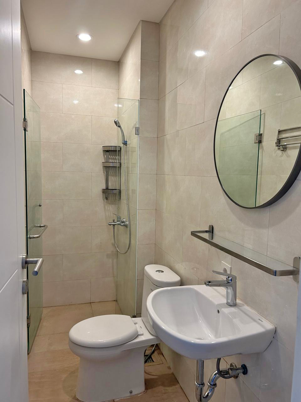 MODERN 2BR HOUSE IN GREENLOT — image 4