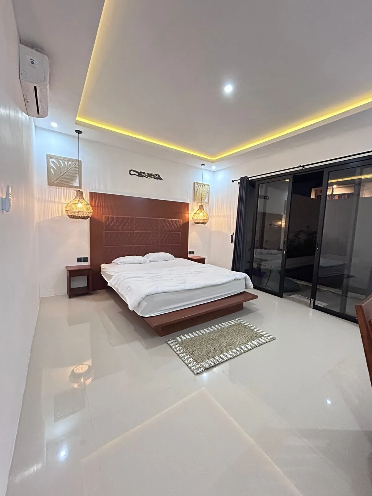 3BR VILLA PADONAN — image 2