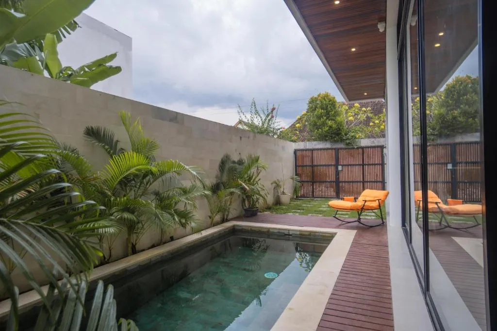 2 BR VILLA IN MUNGGU — image 2