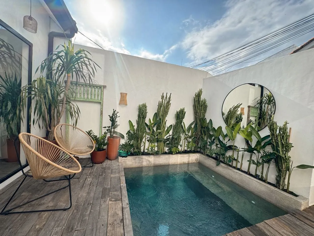 Casa Guru - Stylish Tropical Villa with Private Pool in Berawa