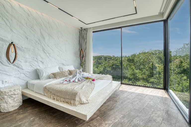New Luxury 3BR Ocean View Villa - Pandawa Beach — 5 minutes — image 3