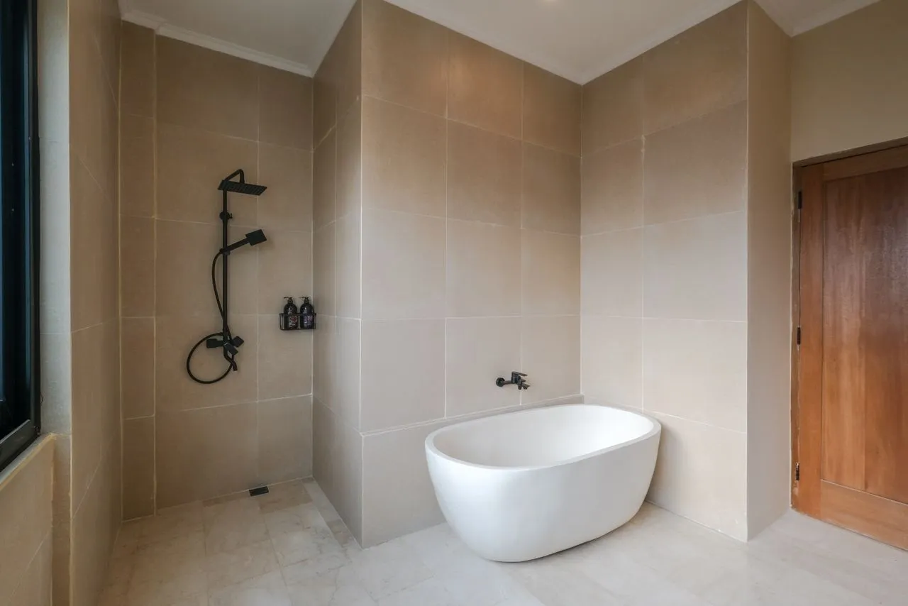 Villa For Rent 1 Bed In PererenanBadung Bali PO-3946 — image 2
