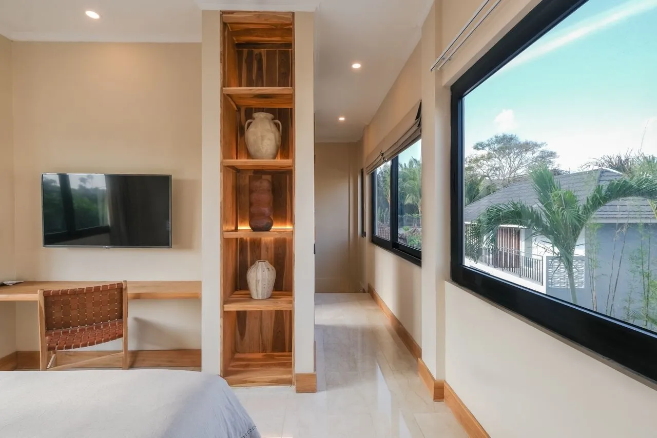 Villa For Rent 1 Bed In PererenanBadung Bali PO-3946 — image 4