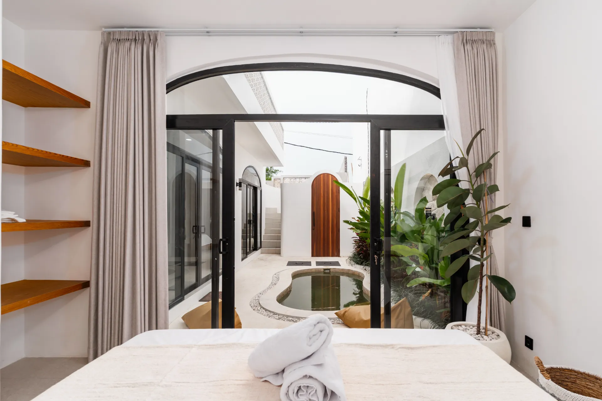 Modern 2BR Villa – 5 Minutes to Balangan Beach — image 4