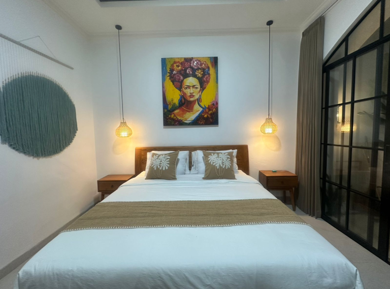 3 bedrooms available — image 1