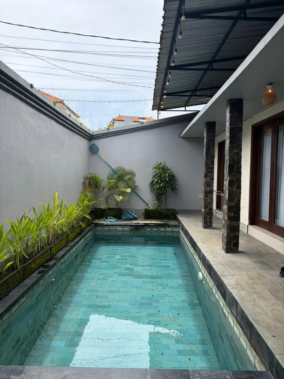 ART 01- FOR RENT MINIMALISH HOUSE SEMI VILLA IN UNGASAN