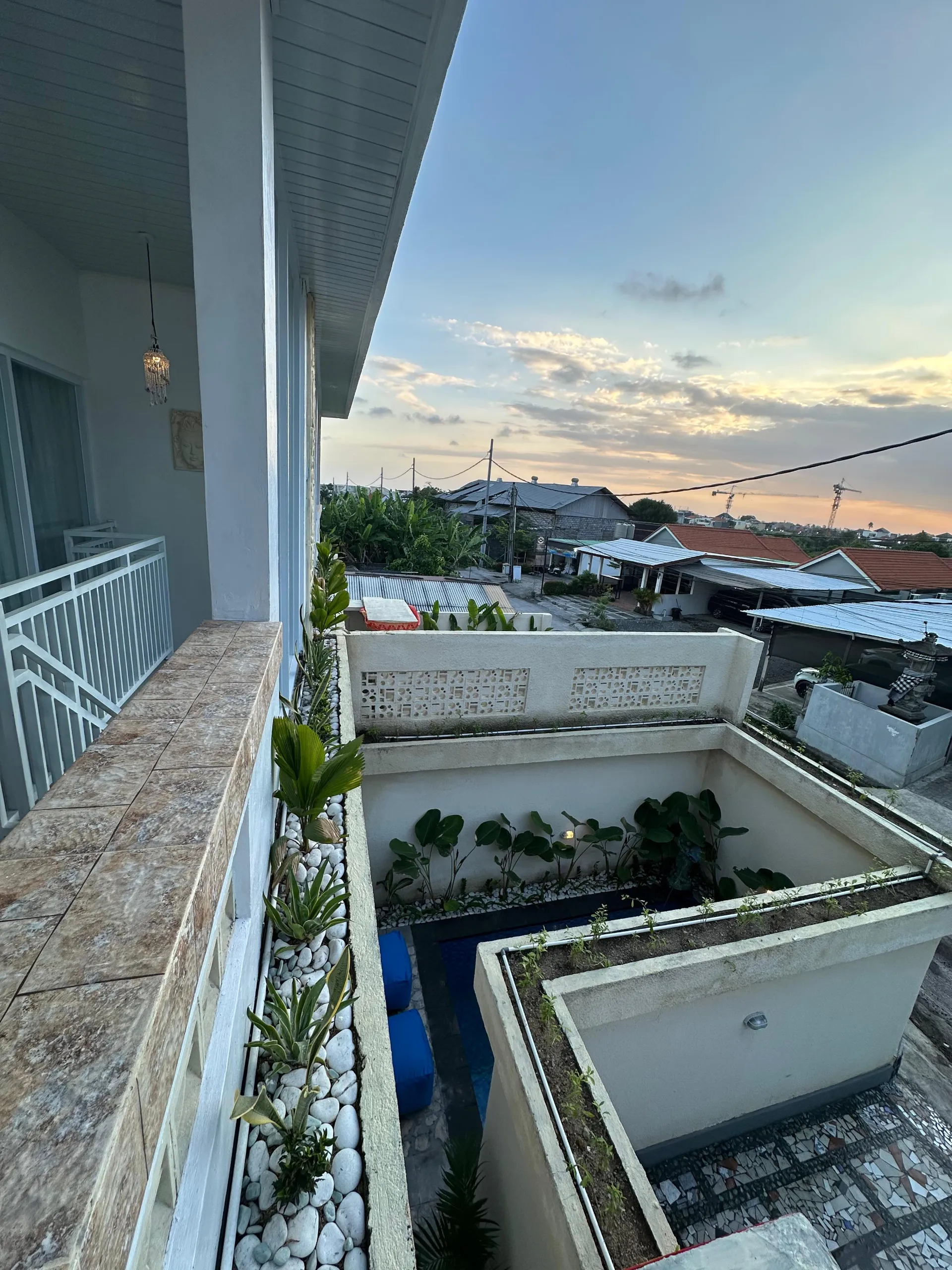 RSK 081- FOR RENT VILLA MINIMALISH CANGGU — image 2