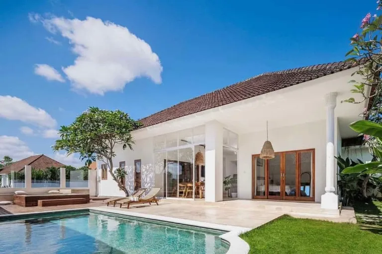 Villa For Rent 3 Bed In Padang LinjongCanggu PO-3955