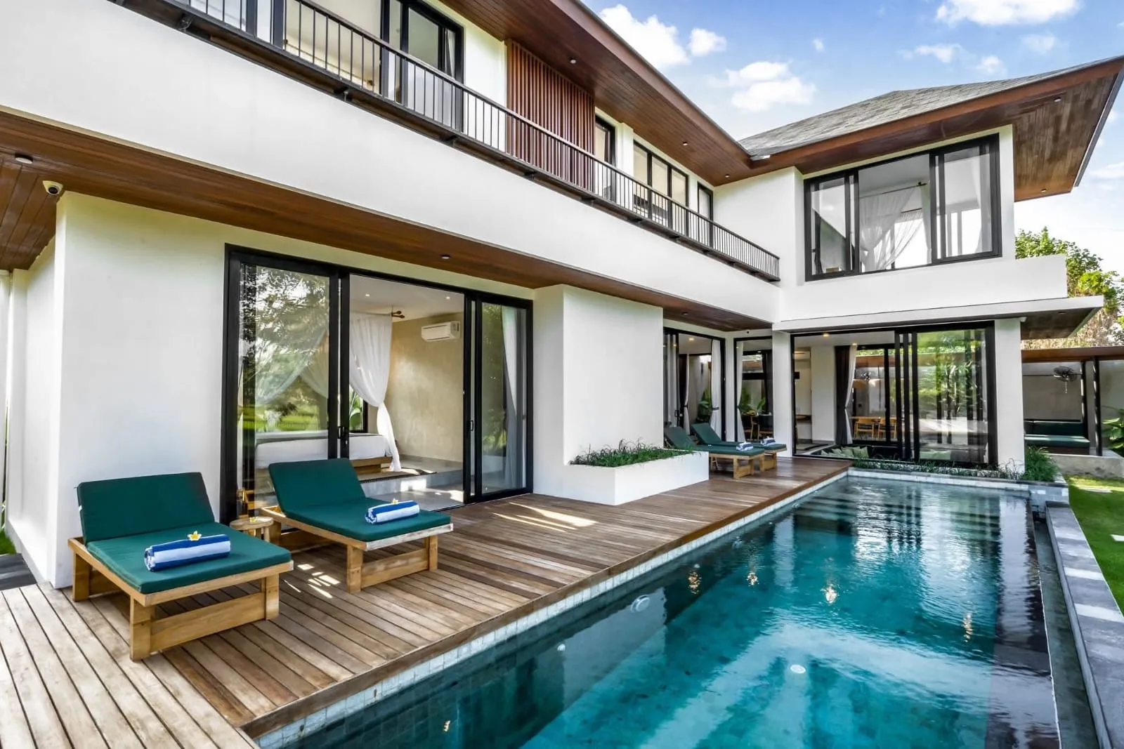 Villa For Rent 3 Bed In Tanah Lot Tabanan Bali PO-3957 — image 1