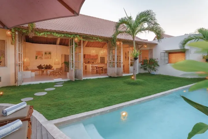 Villa For Rent 4 Bed In BumbakUmalas Kerobokan PO-3961
