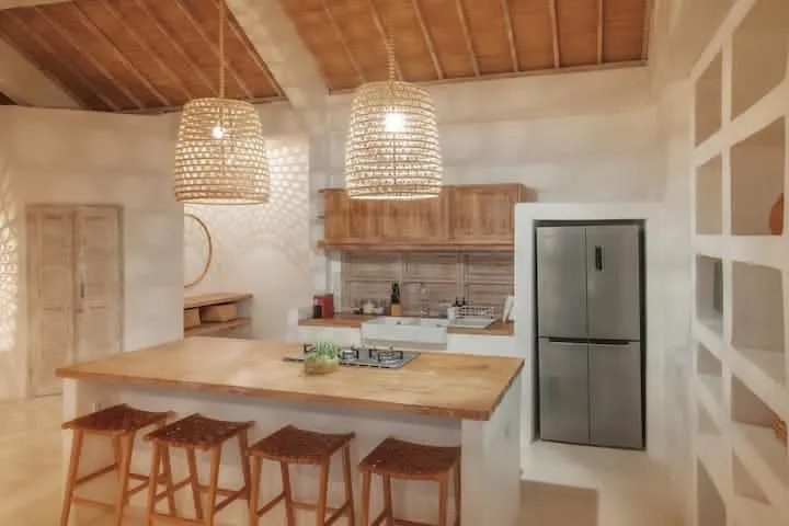 Villa For Rent 4 Bed In BumbakUmalas Kerobokan PO-3961 — image 2