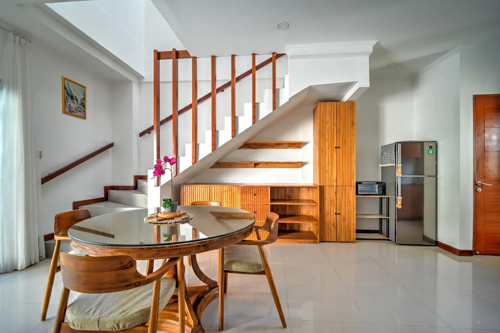 WND 05- FOR RENT MODERN VILLA AT KEROBOKAN — image 4