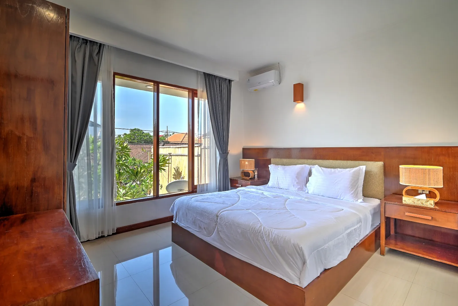 WND 05- FOR RENT MODERN VILLA AT KEROBOKAN — image 2