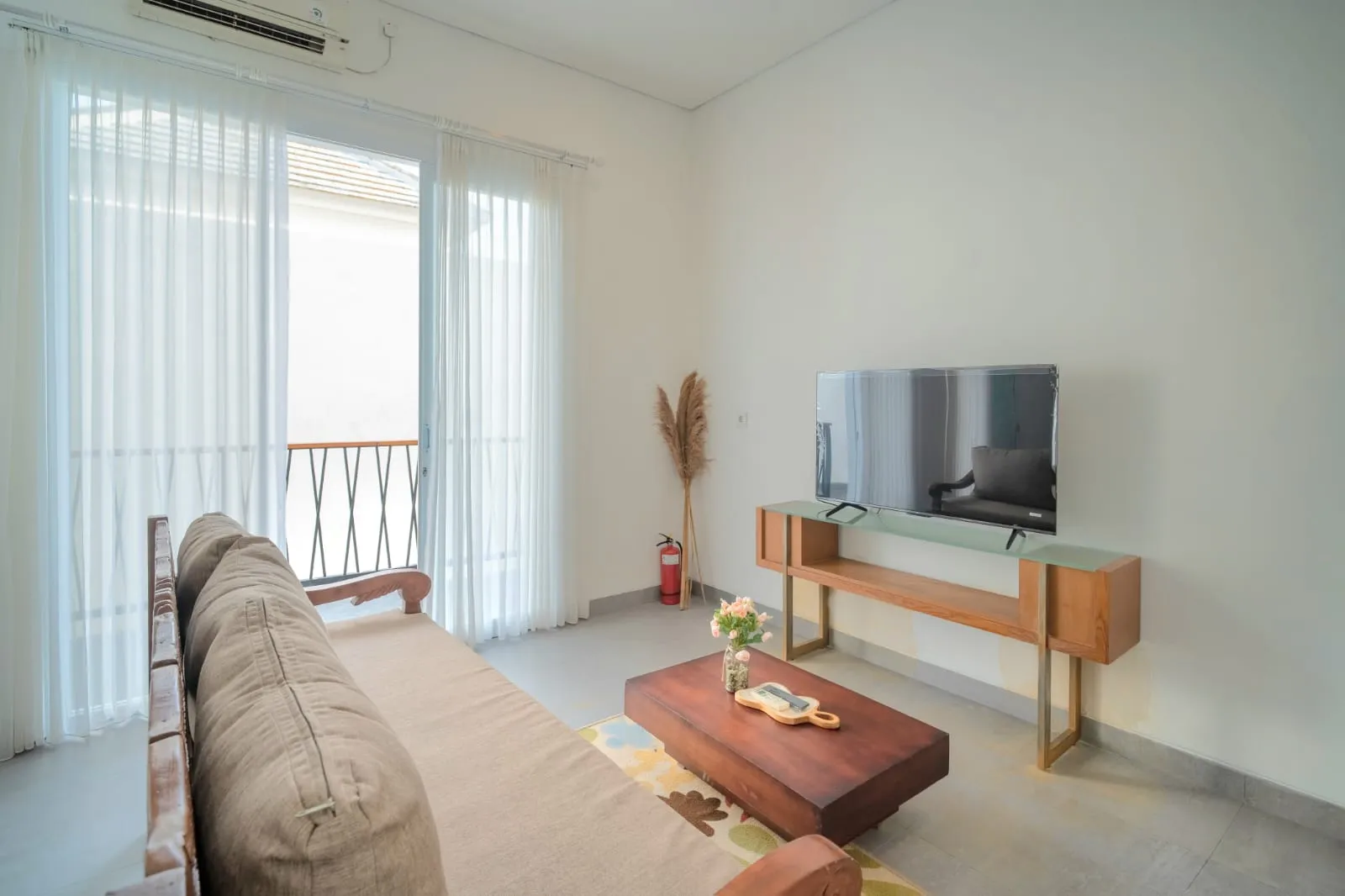 villa for rent tumbak bayuh — image 2