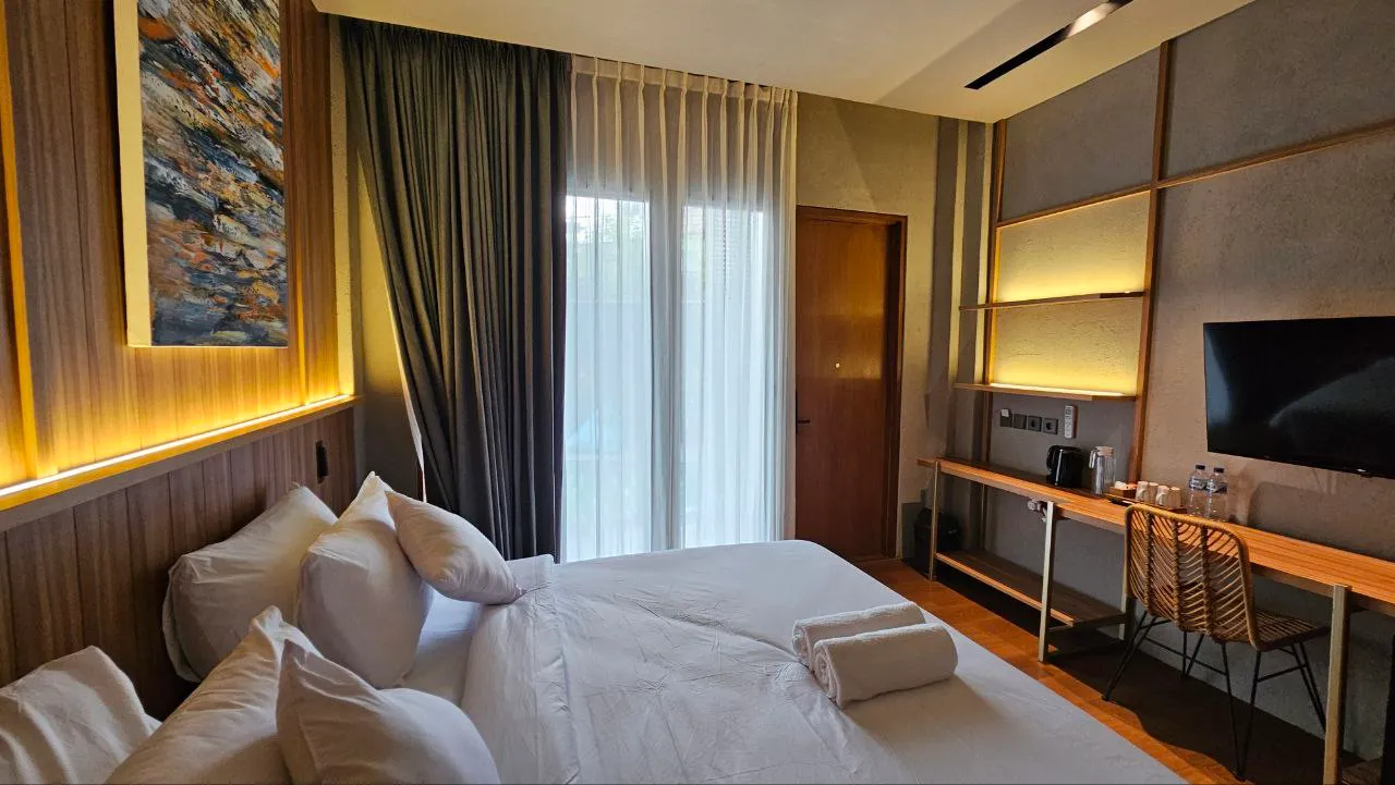 BLV Apartment (Video included in this post) — image 3