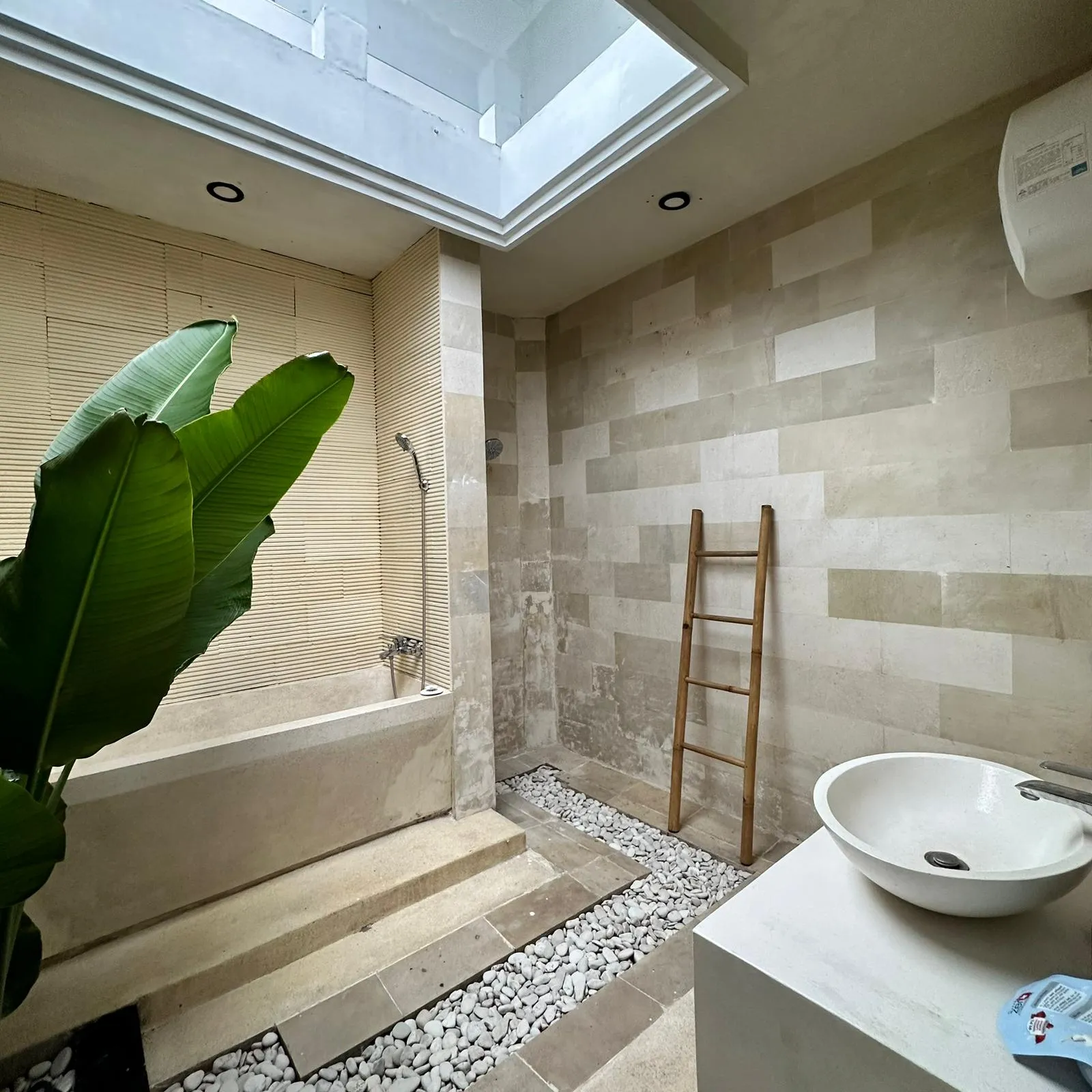 2BR Villa Ches Canggu — image 3