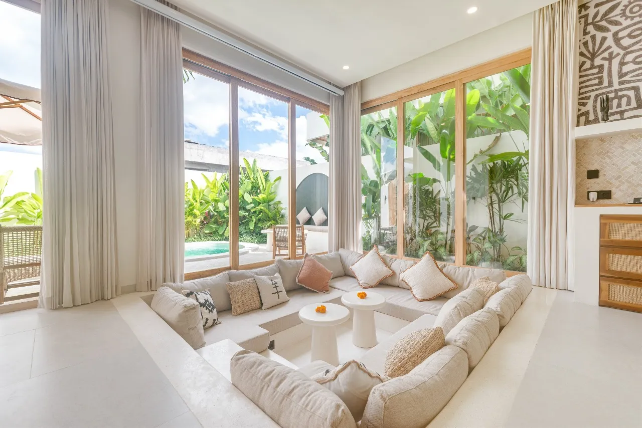 3 BR Charming Villa in Tumbak Bayuh - Pets Not Allowed — image 2