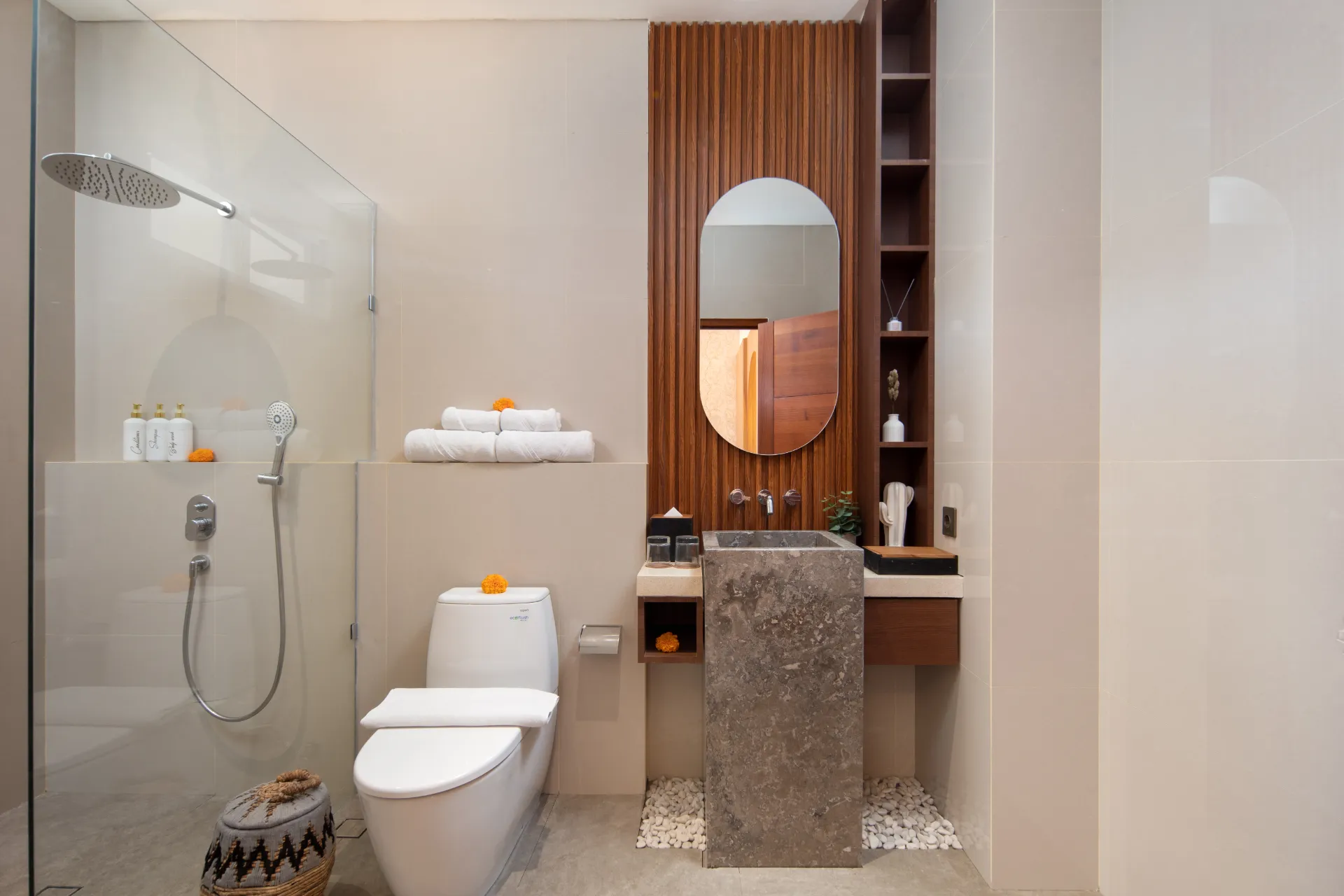3BR Villa Tumbak Bayuh - Leasehold 33 Years — image 2