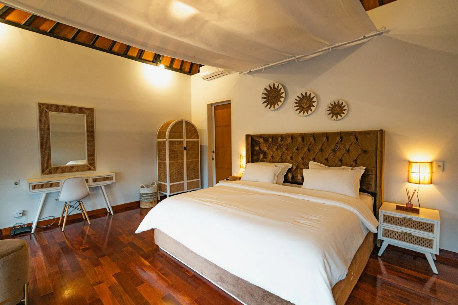 Villa For Rent 3 Bed In Bumbak Umalas Kerobokan PO-3970 — image 4
