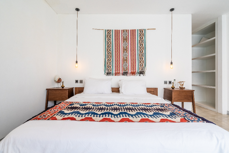 ELEGANT-LUXURY 2BR VILLA IN CENTRAL UMALAS — image 3