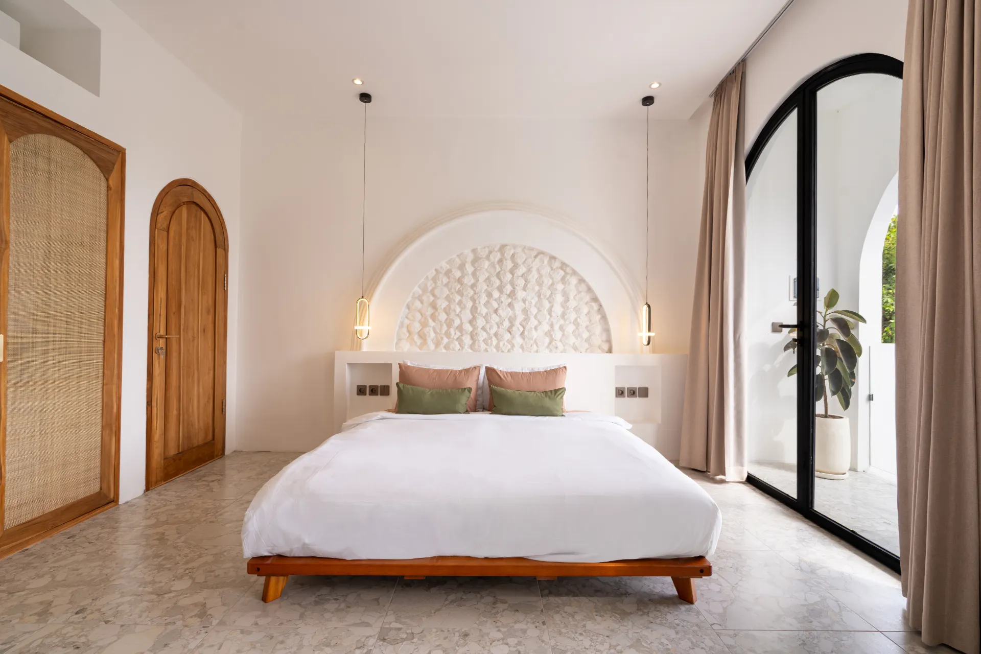 Your 1-Bedroom Rooftop Pool Villa in North Pererenan - unu villas — image 2