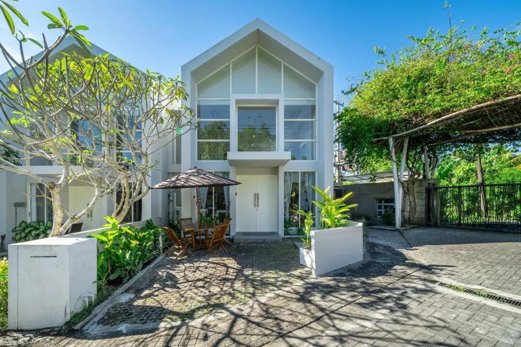 2 BR VILLA IN ULUWATU PECATU