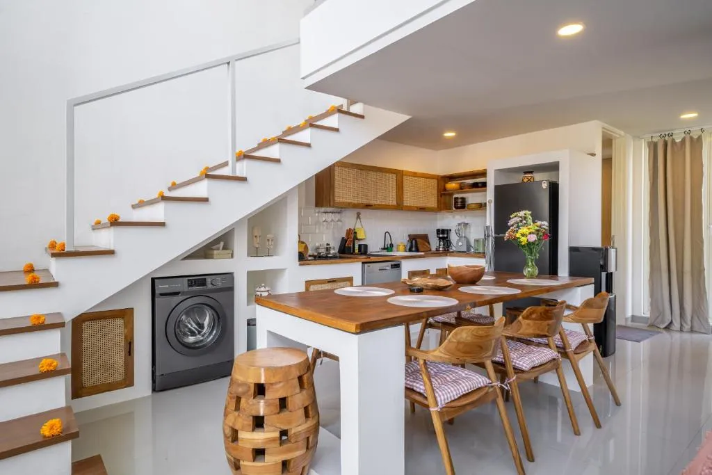 2 BR VILLA IN ULUWATU PECATU — image 3