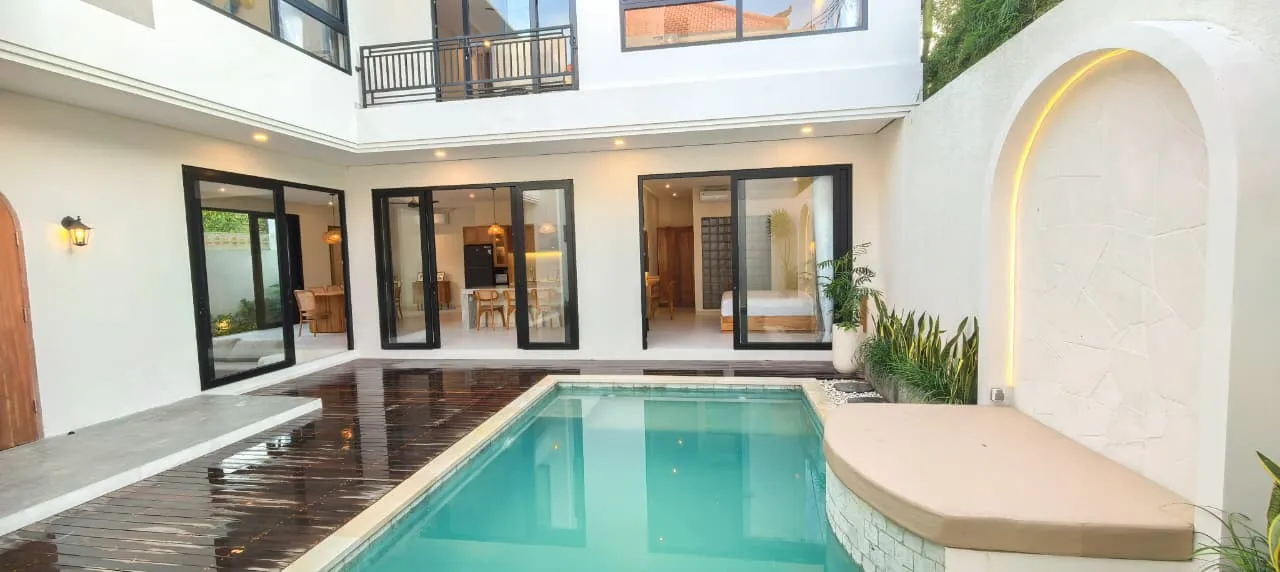 4 BR VILLA IN PECATU ULUWATU — image 1