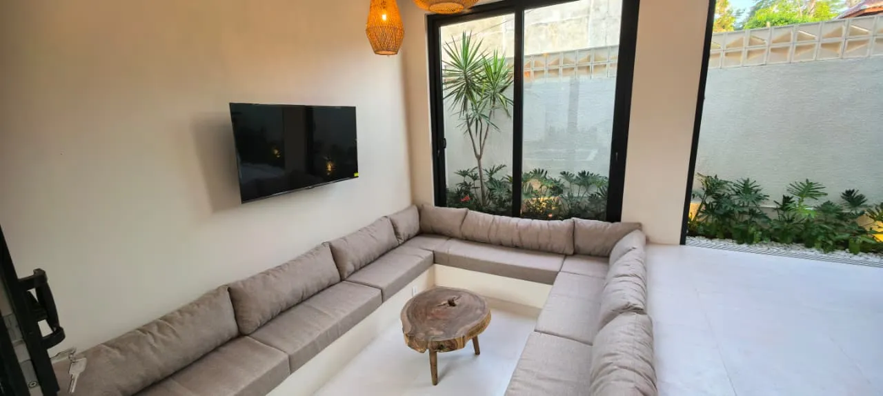 4 BR VILLA IN PECATU ULUWATU — image 2